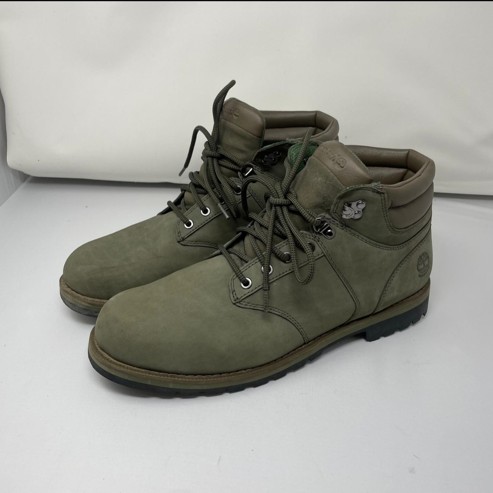 Timberland Men’s Olive Green Chukka Boots